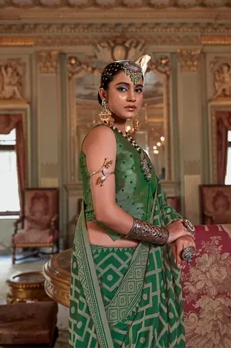 emerald green p.v. checks zari work with burnout soft finish bollywood saree