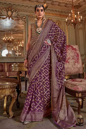 wine p.v. checks zari work with burnout and warnish soft finish bollywood saree