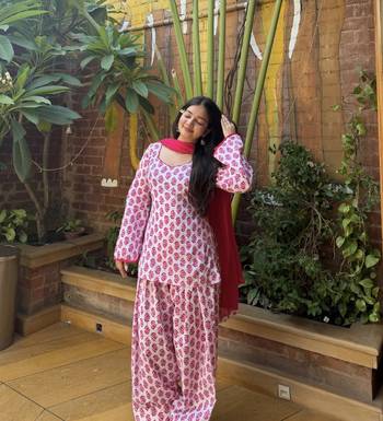 Women's Beautiful Printed Work Cameric Cotton Fabric Straight Kurta Farshi Shalwar and Dupatta Set 2