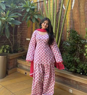 Women's Beautiful Printed Work Cameric Cotton Fabric Straight Kurta Farshi Shalwar and Dupatta Set 4