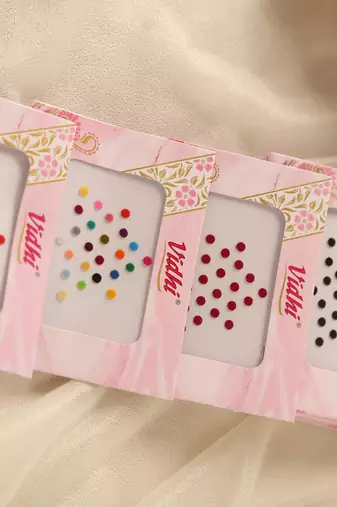 Traditional Velvet Bindi Pack Set - Pack of 4