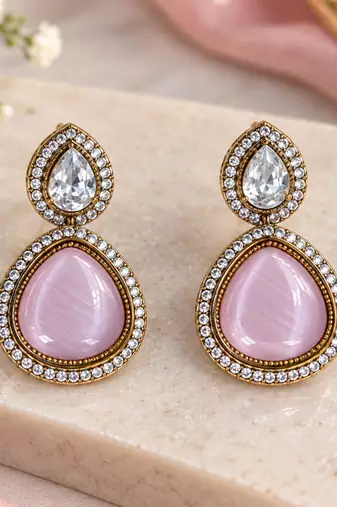 Baby pink mehandi-plated agate stone necklace set with earrings