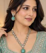 Pista mehandi-plated agate stone necklace set with earrings 