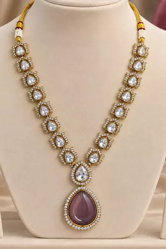 Purple pista mehandi-plated agate stone necklace set with earrings
