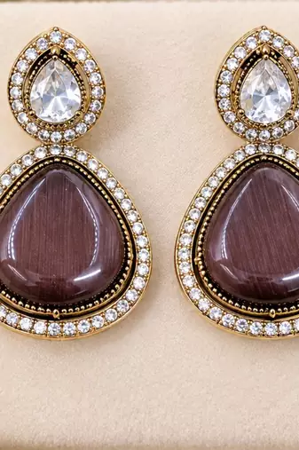 Purple pista mehandi-plated agate stone necklace set with earrings
