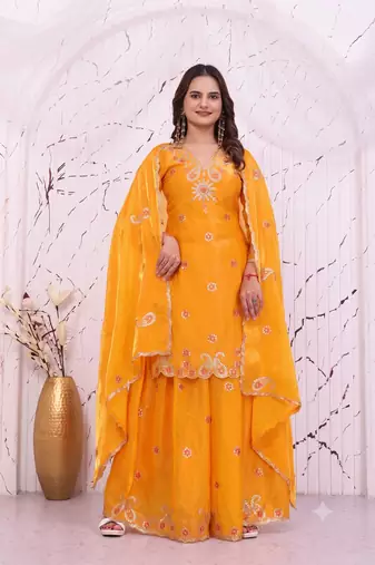 Women's yellow cutwork border kurti with palazzo pants & scalloped dupatta