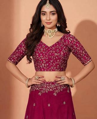 Jimmy choo embroidery work embellished wedding wear saree unstitched blouse piece 2