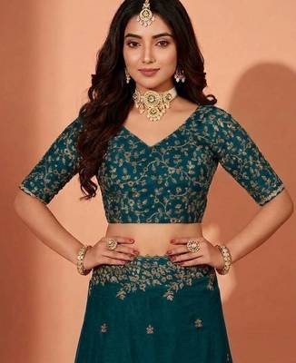 Jimmy choo embroidery work embellished wedding wear saree unstitched blouse piece 5