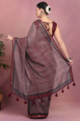 geometric print cotton blend ready to wear saree with pocket | pre draped party wear saree 3