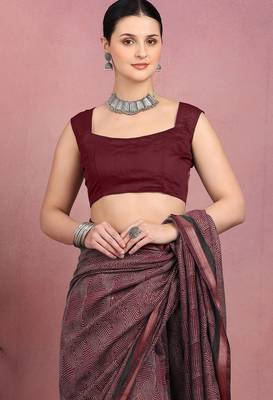 geometric print cotton blend ready to wear saree with pocket | pre draped party wear saree 4