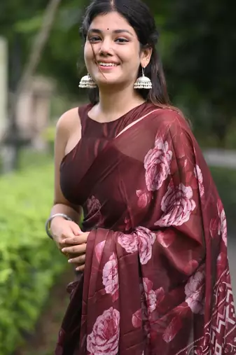 floral print chiffon ready to wear saree | pre draped party wear saree