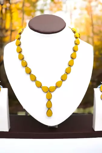 Yellow metal copper yellow jewellery set for women