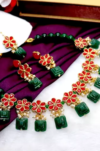 Red and green alloy copper jewellery set for women
