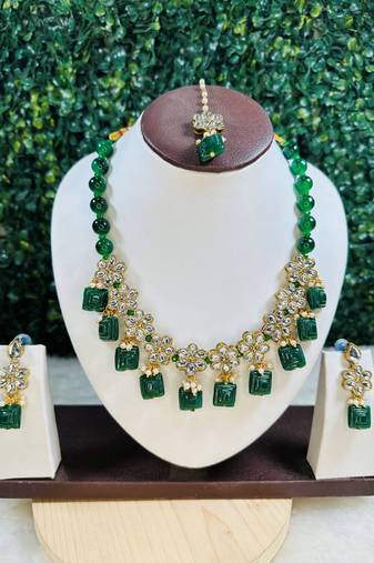 Green alloy copper jewellery set for women