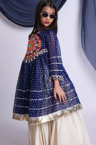 Navaratri special real mirror & gamthi lace work lehenga with patch work top for kids