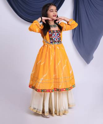 Navaratri special real mirror & gamthi lace work lehenga with patch work top for kids 5