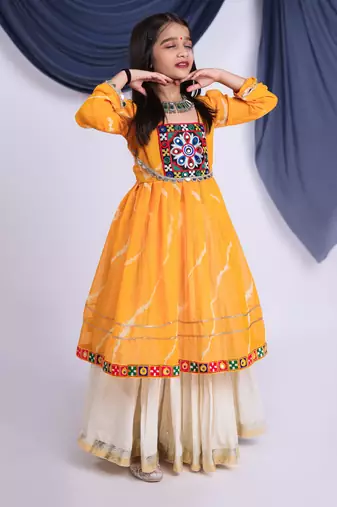 Navaratri special real mirror & gamthi lace work lehenga with patch work top for kids