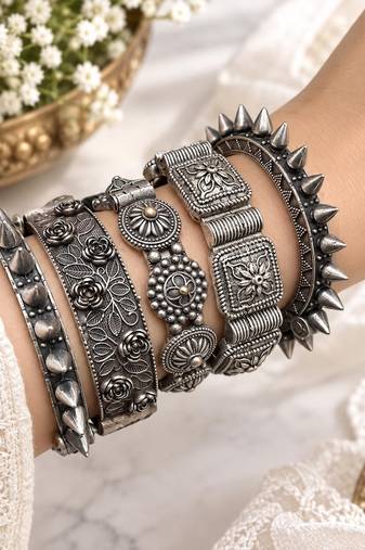 Oxidized Silver Bangle Set of 5, Indian Kada Bracelet Set, Boho Tribal openable Bangles