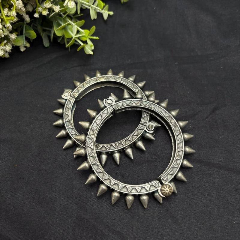Oxidized Silver Bangle Set of 5, Indian Kada Bracelet Set, Boho Tribal openable Bangles