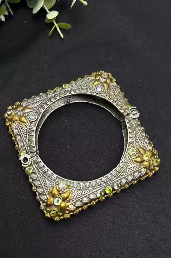 tunning Dual toned Oxidized Brass Bangle Set of 5, Indian Antique Silver Gold openable kada set