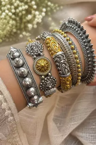 Oxidized Silver dual tone Kada Bangles Set of 5, Indian Tribal Bangles, Antique Silver Gold Bracelet Set