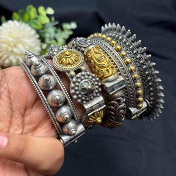 Oxidized Silver dual tone Kada Bangles Set of 5, Indian Tribal Bangles, Antique Silver Gold Bracelet Set 3