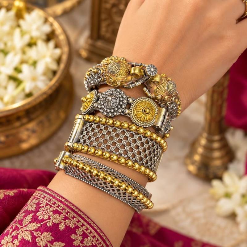 Set of 4 Dual Tone Brass Bangle Kada, Indian Oxidized Silver Gold Bangles