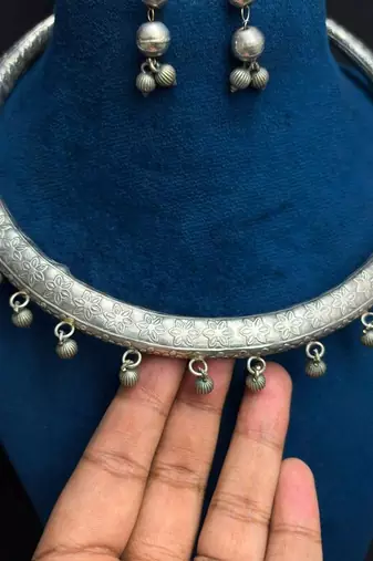 Oxidized Silver Hasli Necklace Set, Tribal Choker Jewelry, Indian Necklace and Earrings with ghungroo drops