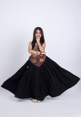 Navaratri special printed patch work lehenga & blouse for kids 5