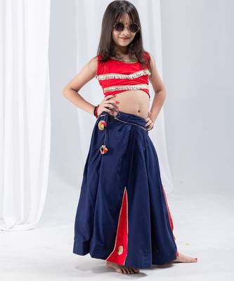 Navaratri special golden flower & kali work lehenga with fancy lace work blouse for kids 5