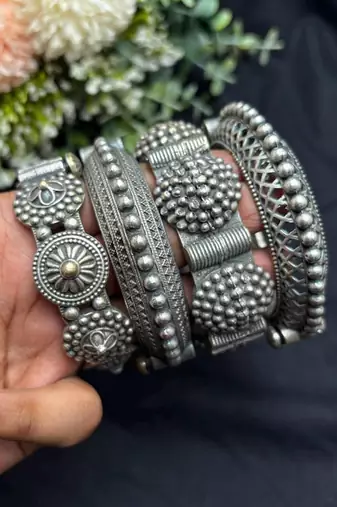 Oxidized Silver Kada Set of 4, Indian Tribal Bangles, Oxidized Brass Bangle Set