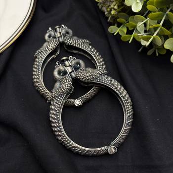 Peacock Kada Bangle, Oxidized Silver Indian Bracelet, Ethnic Peacock Jewelry 2