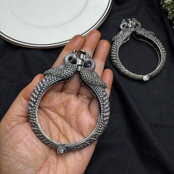 Peacock Kada Bangle, Oxidized Silver Indian Bracelet, Ethnic Peacock Jewelry 4
