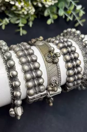 Oxidized Silver Kada Bangle Set of 5, Indian Tribal Bangles, Boho Antique Silver Bracelet Set