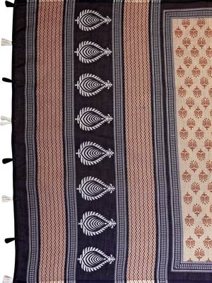 Cream woven linen saree with blouse 5