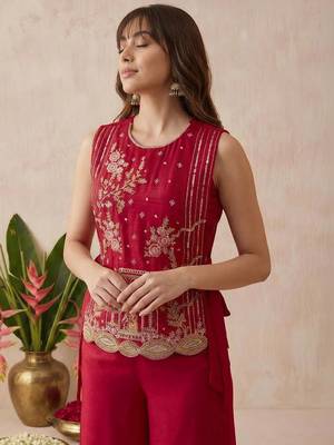 Women's silk blend red embroidered kurti set with palazzo 5