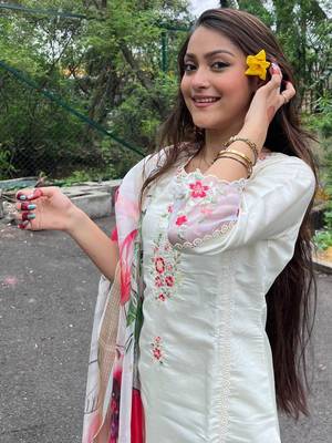 White chanderi embroidered straight kurta set for women with dupatta and pant 5