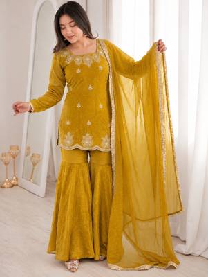 Mustard silk blend straight embroidered kurta set for women with dupatta and sharara 3