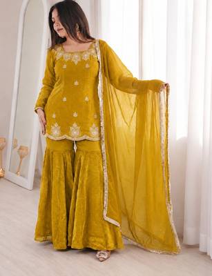 Mustard silk blend straight embroidered kurta set for women with dupatta and sharara 5