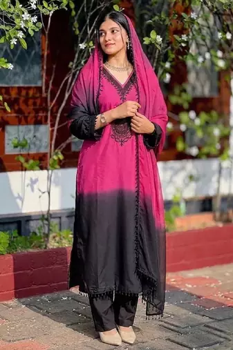 Women's pink crepe embroidered straight kurta set with dupatta and pant