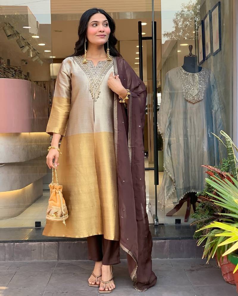 Gold and silver viscose straight embroidered kurta set for women with dupatta and pant