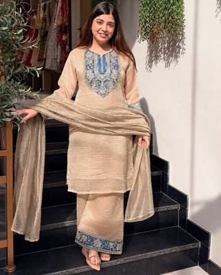 Women's beige silk blend embroidered kurta set with dupatta and palazzo 1