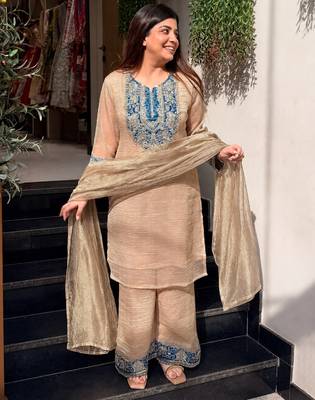 Women's beige silk blend embroidered kurta set with dupatta and palazzo 3