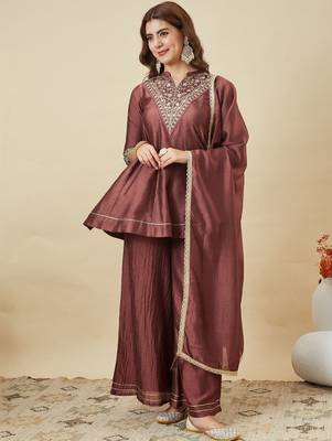 Women's brown silk blend embroidered kurta set with dupatta and palazzo 1