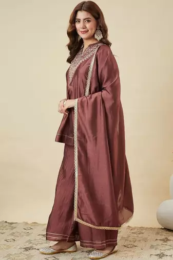 Women's brown silk blend embroidered kurta set with dupatta and palazzo