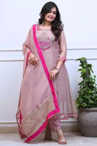 Women's pink silk blend embroidered straight kurta set with dupatta and pant