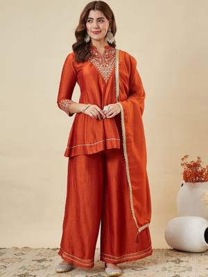 Women's orange silk blend embroidered kurta set with dupatta and palazzo 1
