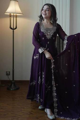 Designer fox georgette embroidered suit set