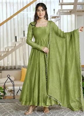 Designer salsa silk foil work gown set 2