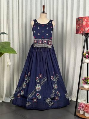 Navy Blue Embroidered Chaniya Choli Set for Navratri & Garba with Mirror Work Koti Blouse 4